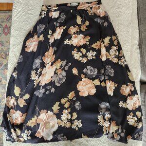 Abercrombie & Fitch Floral Flowy Skirt